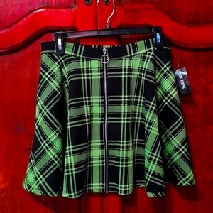Black & Neon Green Plaid O-Ring Skater Skirt
